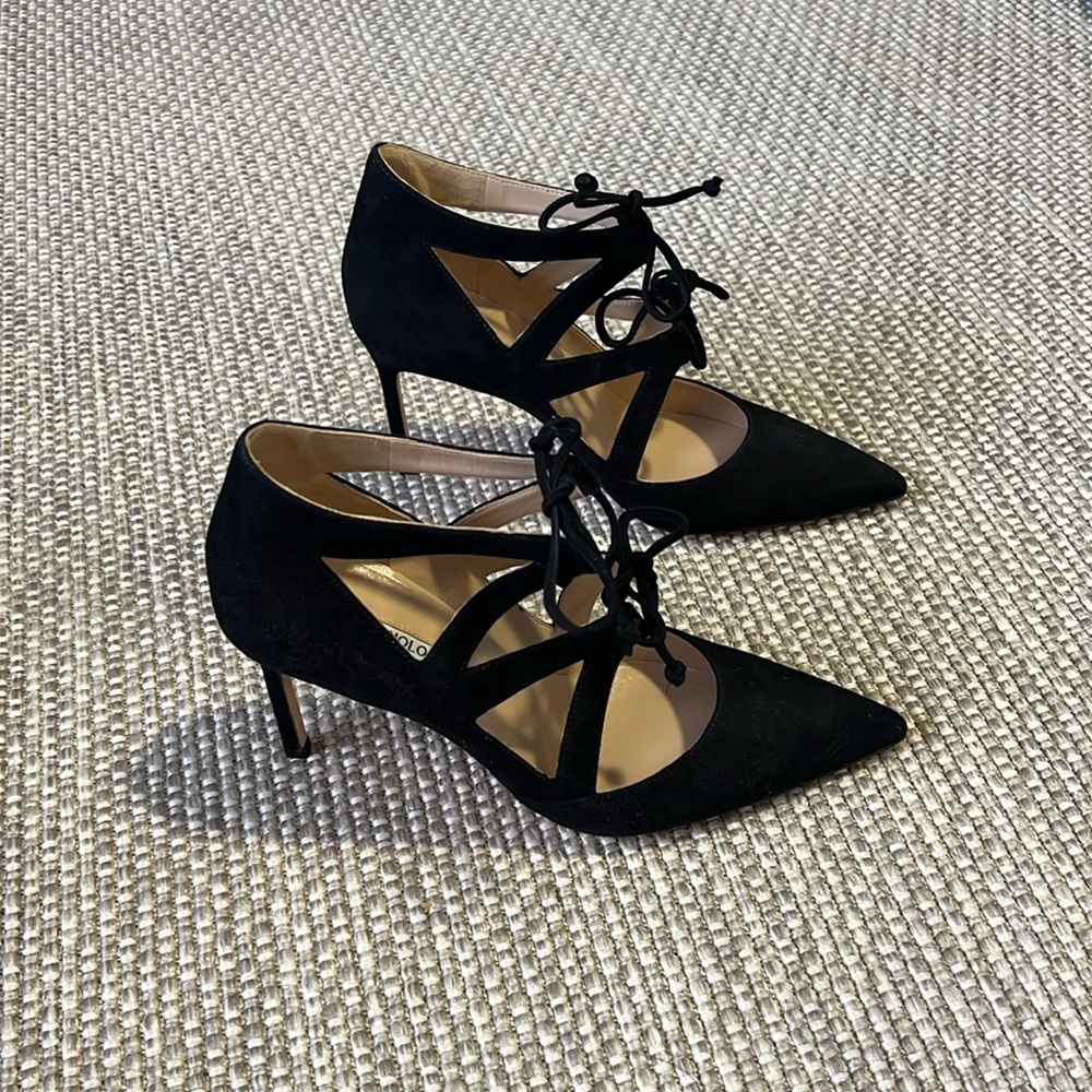 Manolo Blahnik black heels